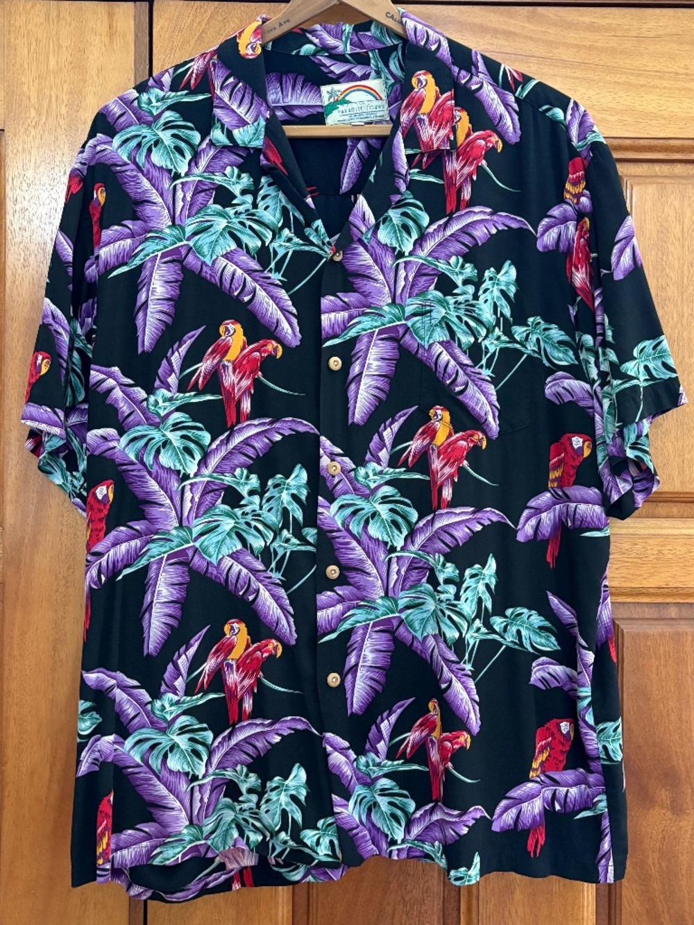 Paradise Found Hawaii Aloha Shirt XL Rayon Parrot Print Made in Hawaii